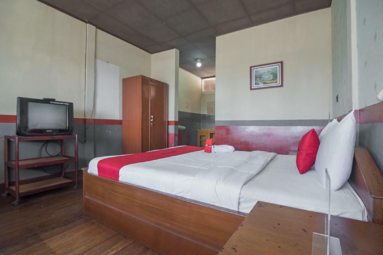 Reddoorz @ Maribaya Street Otel Lembang Dış mekan fotoğraf